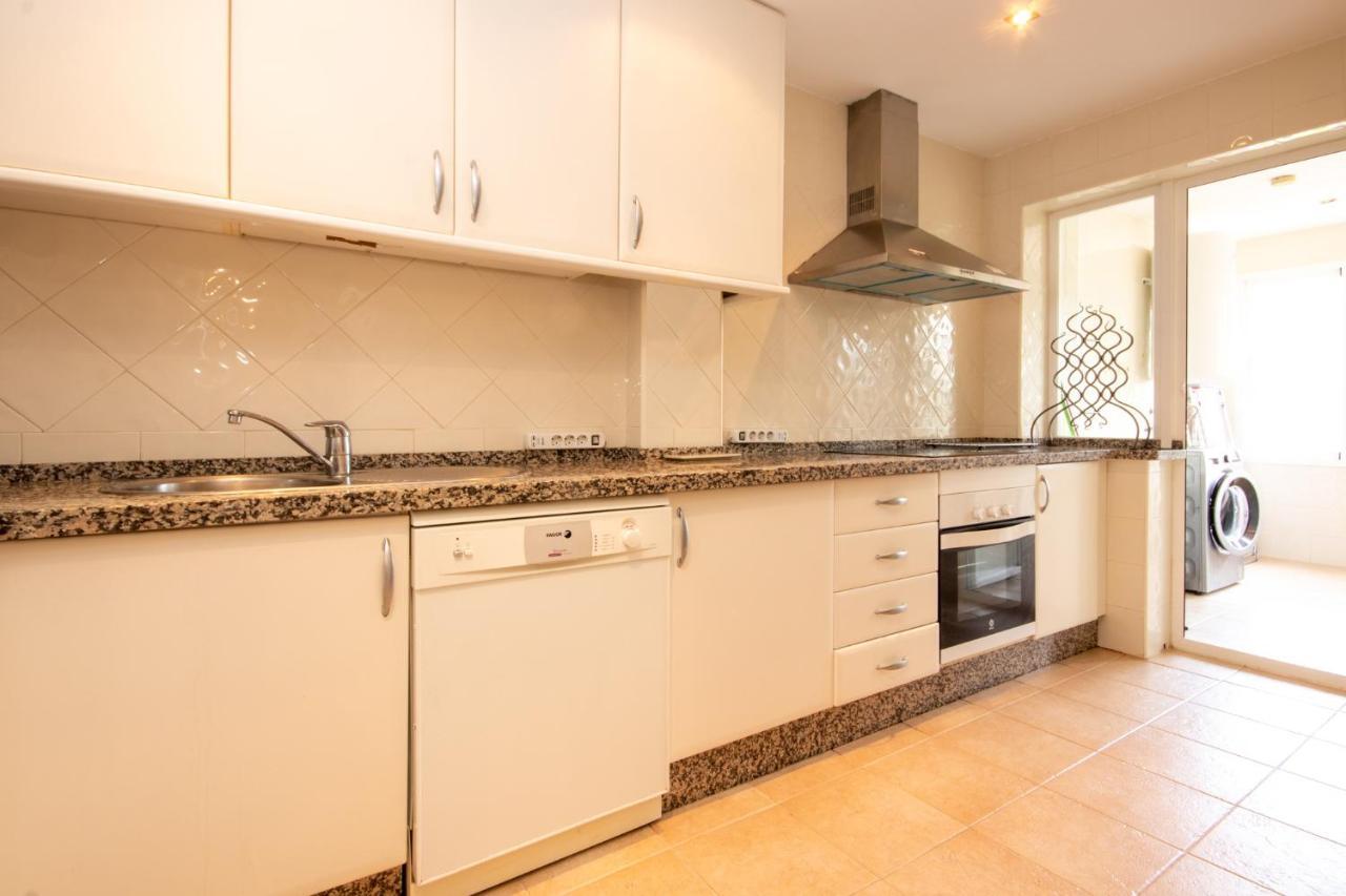 Ground Floor Apartment, Los Jardines De Santa Maria Elviria Marbella Kültér fotó