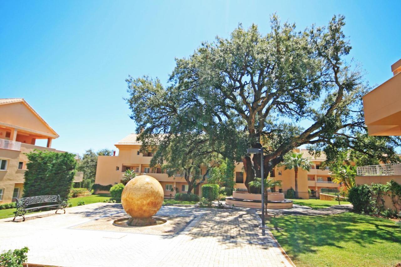 Ground Floor Apartment, Los Jardines De Santa Maria Elviria Marbella Kültér fotó