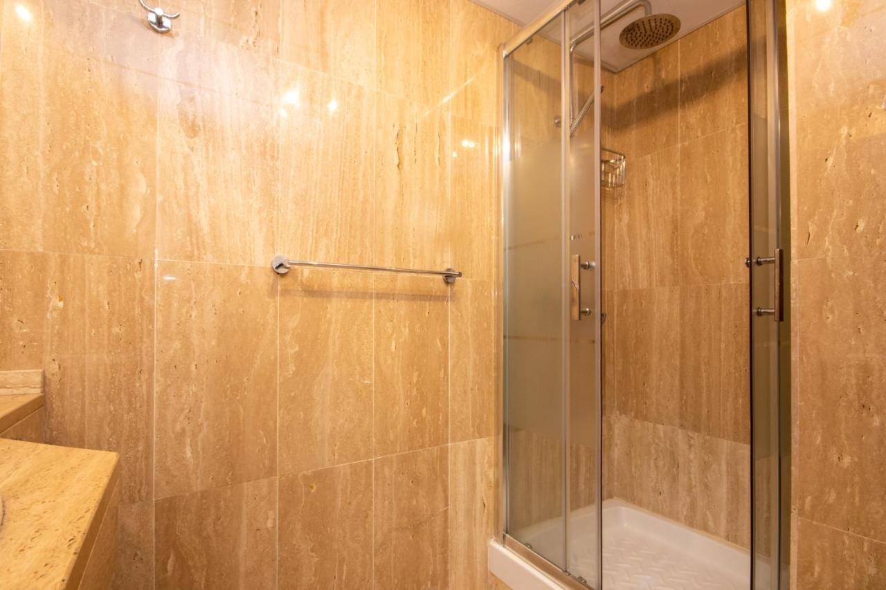 Ground Floor Apartment, Los Jardines De Santa Maria Elviria Marbella Kültér fotó