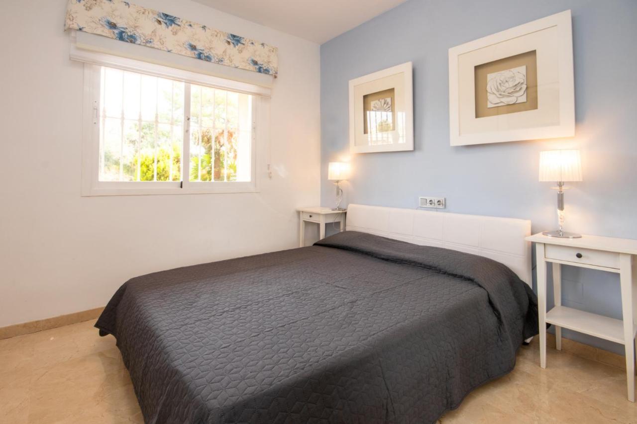 Ground Floor Apartment, Los Jardines De Santa Maria Elviria Marbella Kültér fotó